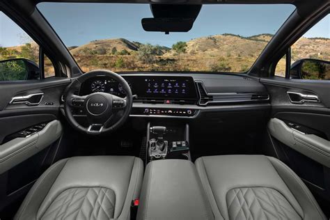 2023 kia sportage interior