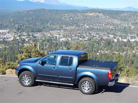 2023 nissan frontier gas tank size and mpg