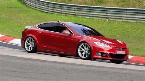 2023 tesla model s plaid 0-60