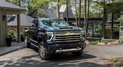 2024 Chevy Silverado technology