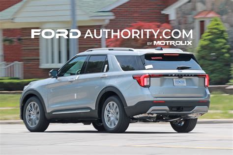 2024 Ford Explorer