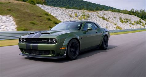 2024 dodge challenger hellcat