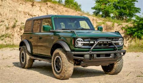 2024 ford bronco different models