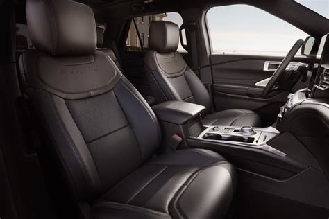 2024 ford explorer platinum interior