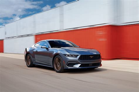 2024 ford mustang ecoboost 0 60