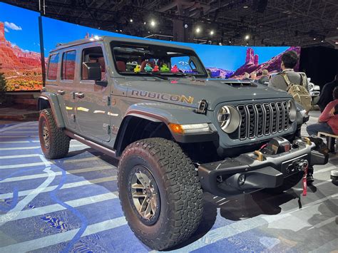 2024 jeep gladiator rubicon colors
