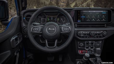 2024 jeep wrangler rubicon interior