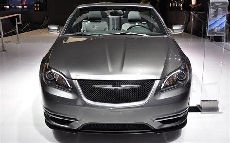 Uncover the Sleek: 2025 Chrysler 200 Convertible's Redesigned Marvel