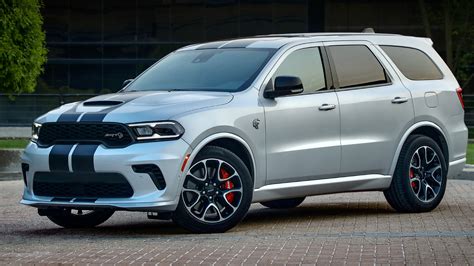Get Ready for the 2025 Dodge Durango SRT: A Redesigned Beast | Cars Price