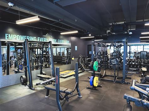 Unlock Fitness Anytime with 24 7 Gyms Near You
