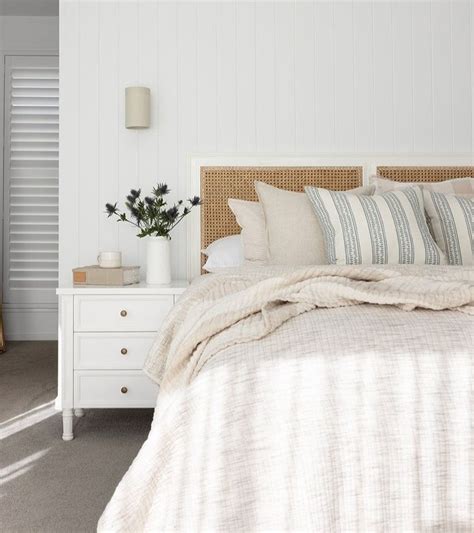 25. Add texture to give your bedroom tactility