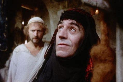 25. Monty Python: A Vida de Brian