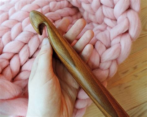 25mm Crochet Hook