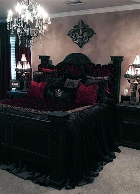 26 Impressive Gothic Bedroom Design Ideas DigsDigs Como decorar tu