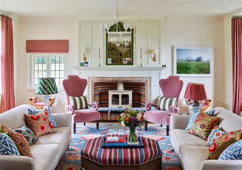 26. Mix patterns with plains to create a balanced scheme