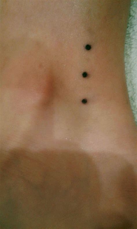 Three Dots Tattoo Near Eye Dot tattoos, Gang tattoos
