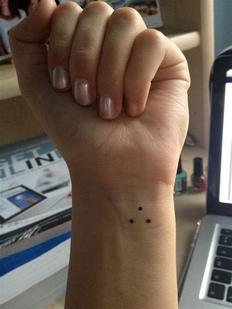 The Three Dots Tattoo meaning and What it Can Symbolize