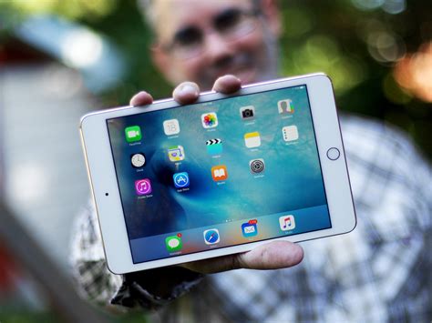 3: Apple iPad Mini 4