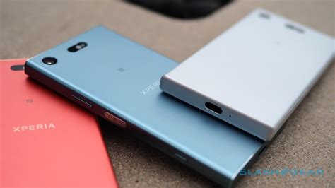 3: Sony Xperia XZ1 Compact