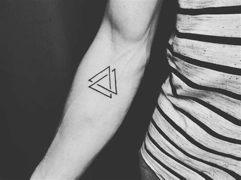 3 Triangle Tattoo