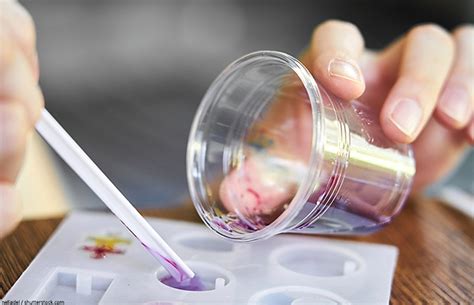 How long does resin take to cure?