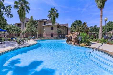 Teakwood at Seabrook Apartments For Rent in Seabrook, TX