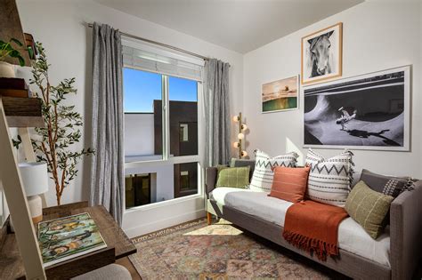 Bedroom Set by minc Liquid Sims