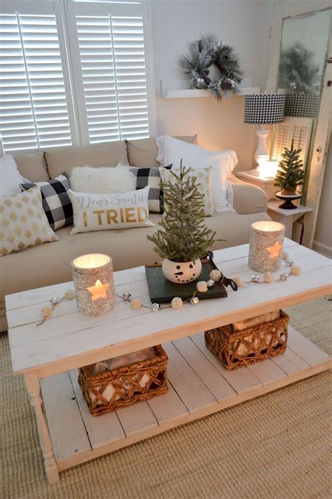 Creative Christmas Decorating Projects and a Few Tricks