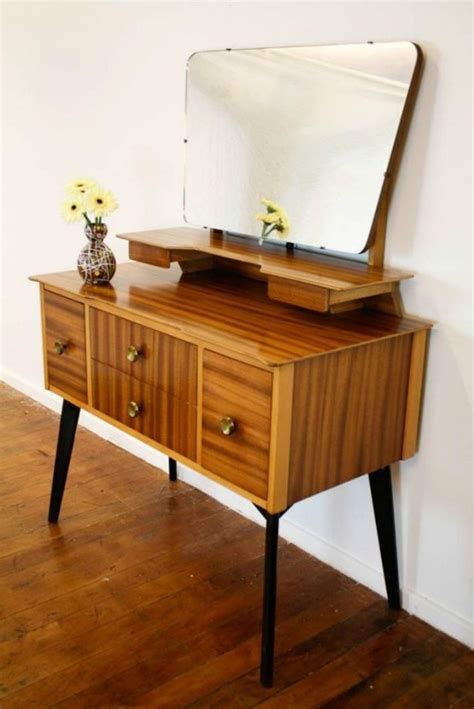 30 elegant midcentury dressing tables and vanities digsdigs mid