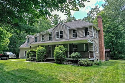 337 Log Road Smithfield Ri