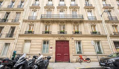 5 bedroom apartment at 63 Rue de Ponthieu, 75008 Paris, France