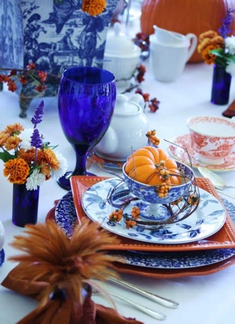 34 Thanksgiving Décor Ideas With Blue DigsDigs