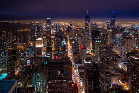 360 Chicago at night