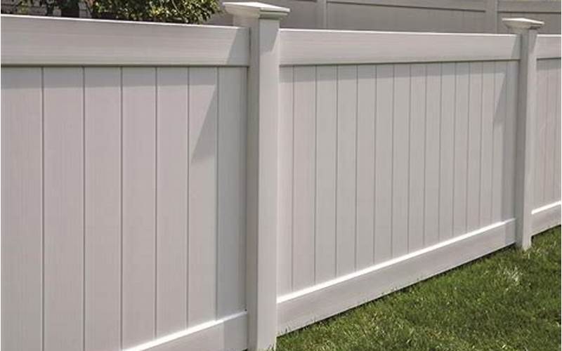 4 Ft Vinyl Privacy Fence: The Pros And Cons