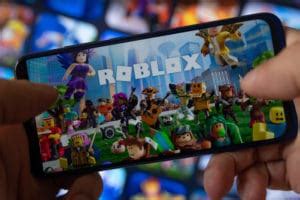 4 Fixes To Roblox Mobile Camera Glitch - West Games