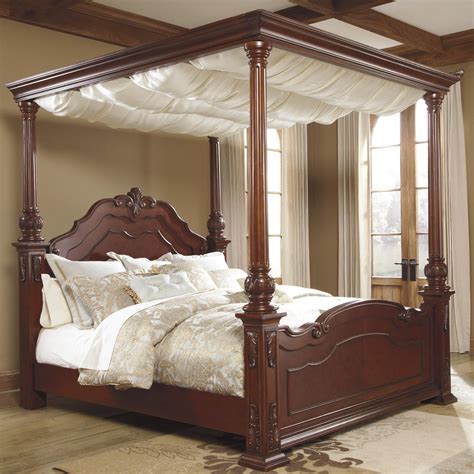 4 post bed with canopy