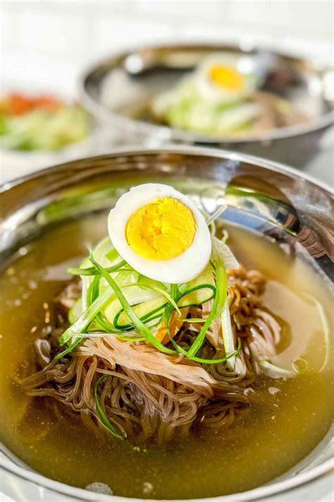 4. Naengmyeon