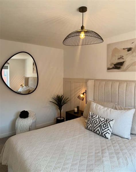 4. Use light beige in a small bedroom to make a space feel bigger