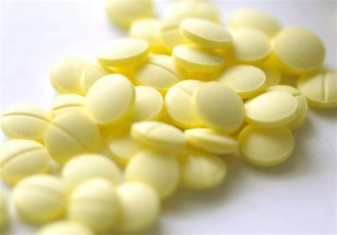 44403 yellow pill