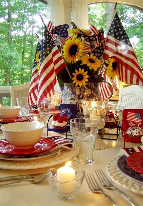 4th of July Party and Table Setting Ideas