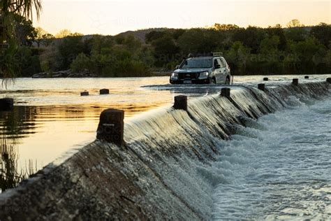4wd crossing river