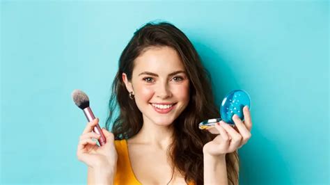 5 Tips Menggunakan Translucent Powder Untuk Hasil Makeup Yang Sempurna