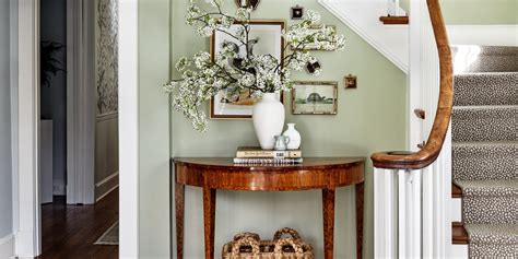 Entrance Follies: 5 Decorative Blunders You Must Avoid While Designing Your Entryway
