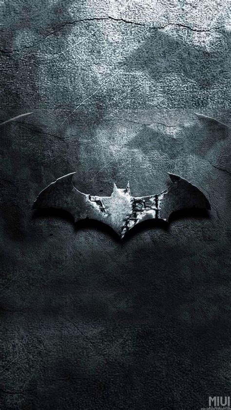 5. Batman wallpaper for iPhone Lock Screen