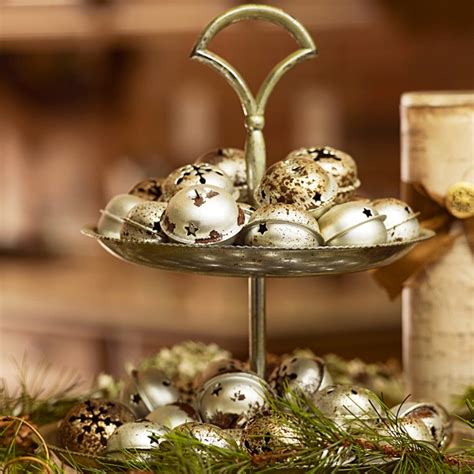 75 Ideas To Use Jingle Bells In Christmas Décor DigsDigs