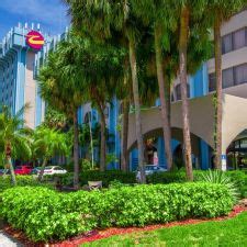 Book Clarion Inn & Suites Miami Airport in Miami Springs