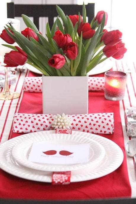 37 Romantic Table Decoration for Valentine's Romantic