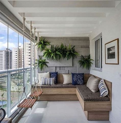 6 Desain Balkon Minimalis Simpel, Bikin Rumah Layaknya Resort! | QHOMEMART