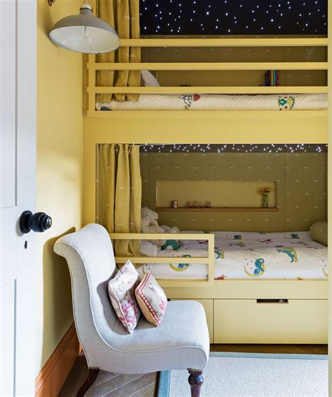 6. Arrange a child’s small bedroom to perfection