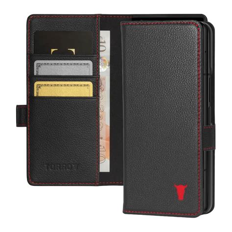 6. TORRO leather case – Simplistic design